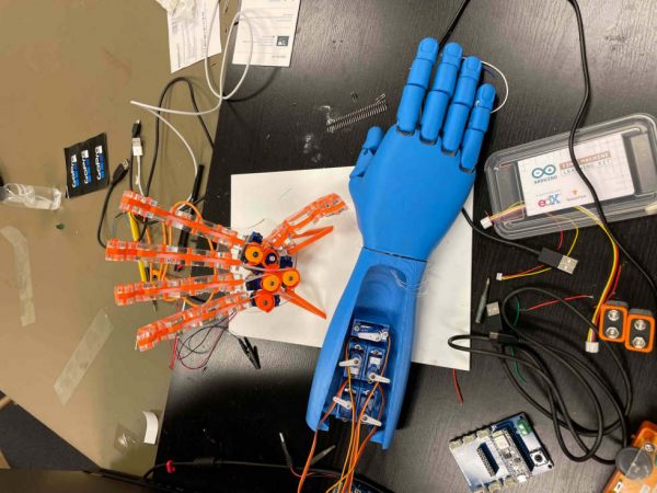 Big Blue TinyML Robot Hand